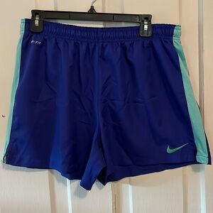 Nike‎ women’s dri-fit shorts size L